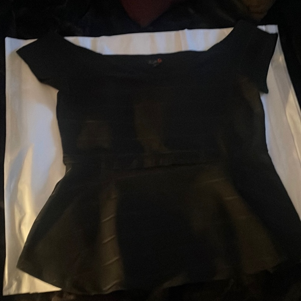 Guess blouse for women